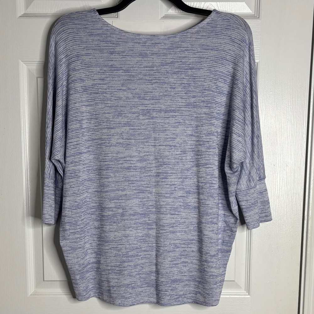 Market & Spruce Women's Heathered Blue Long Sleeve Top - Picture 3 of 5